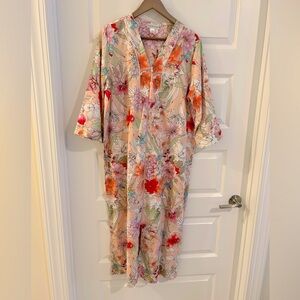 Miss Elaine Floral Robe Pink Size M